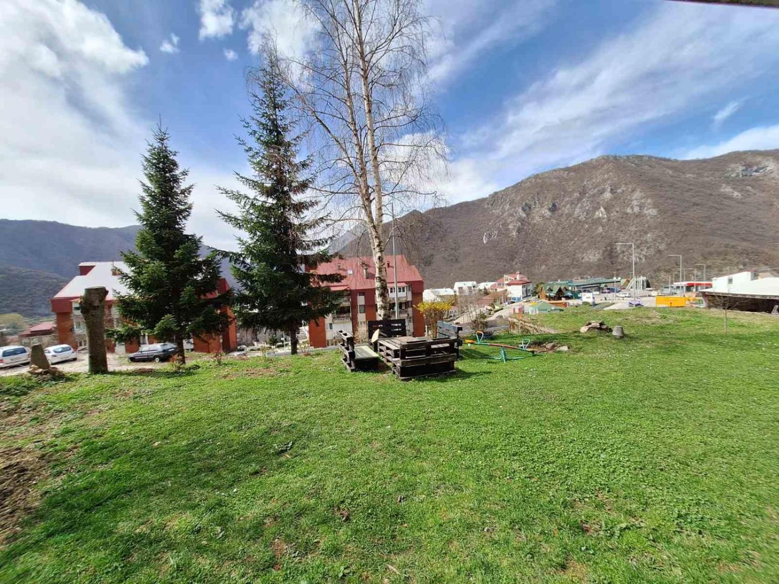 Apartment Buklija 普卢日内 外观 照片